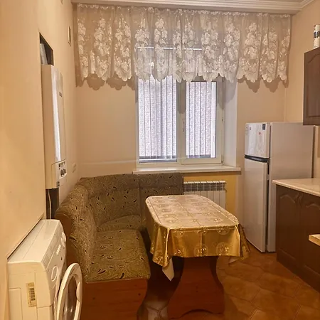 светлая с балконом Apartment Odesa